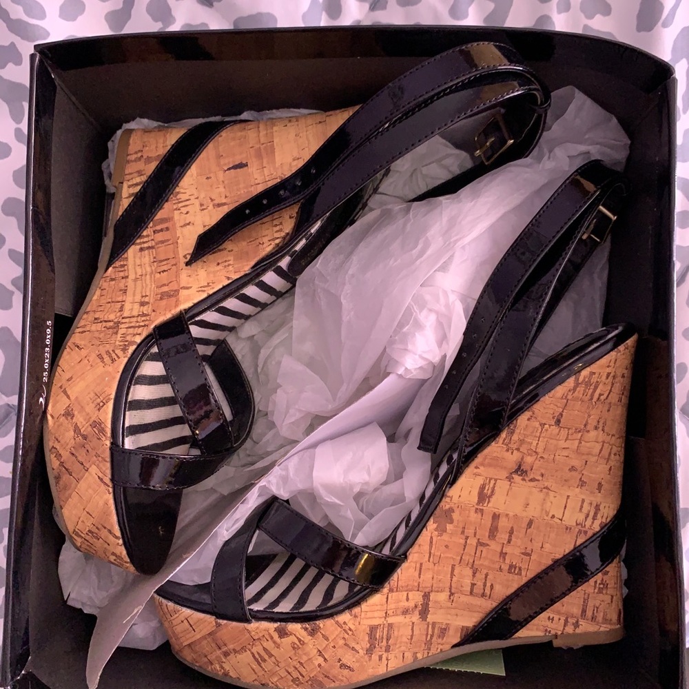 Kardashian Kollection wedges